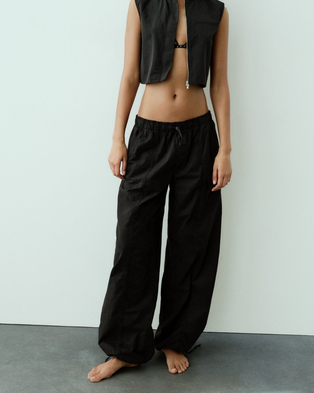 DRAWSTRING DETAIL PARACHUTE PANTS