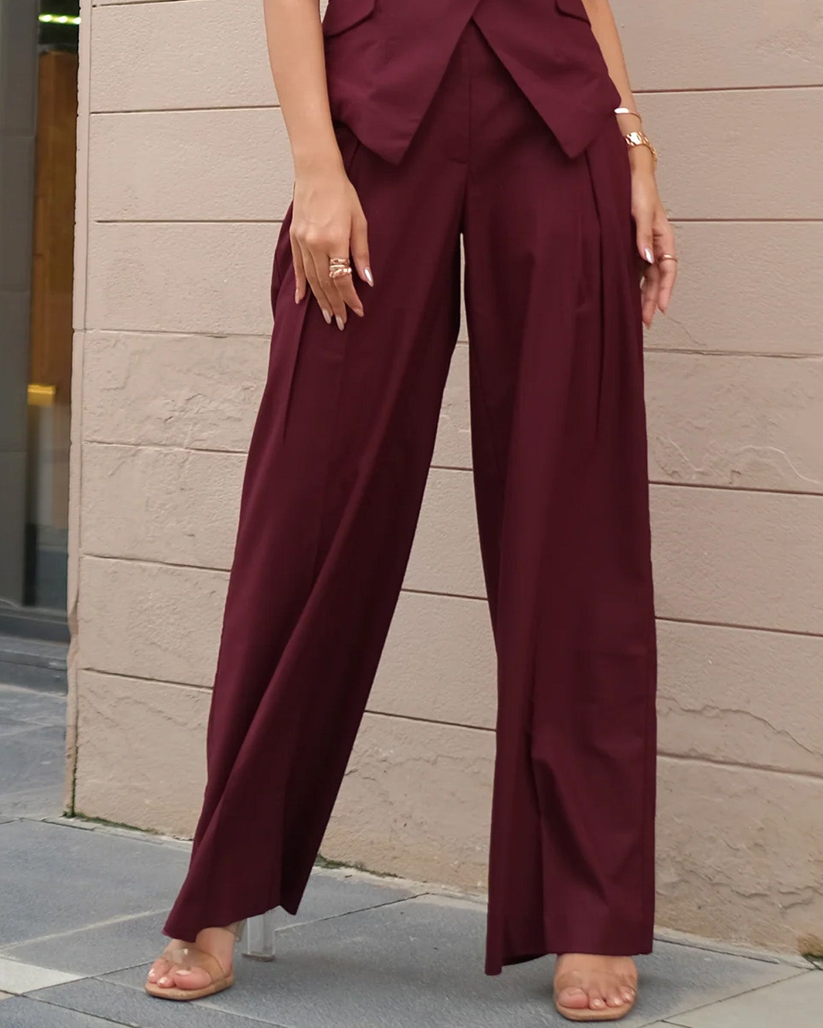 INVERTED PLEAT MAROON STRAIGHT PANTS