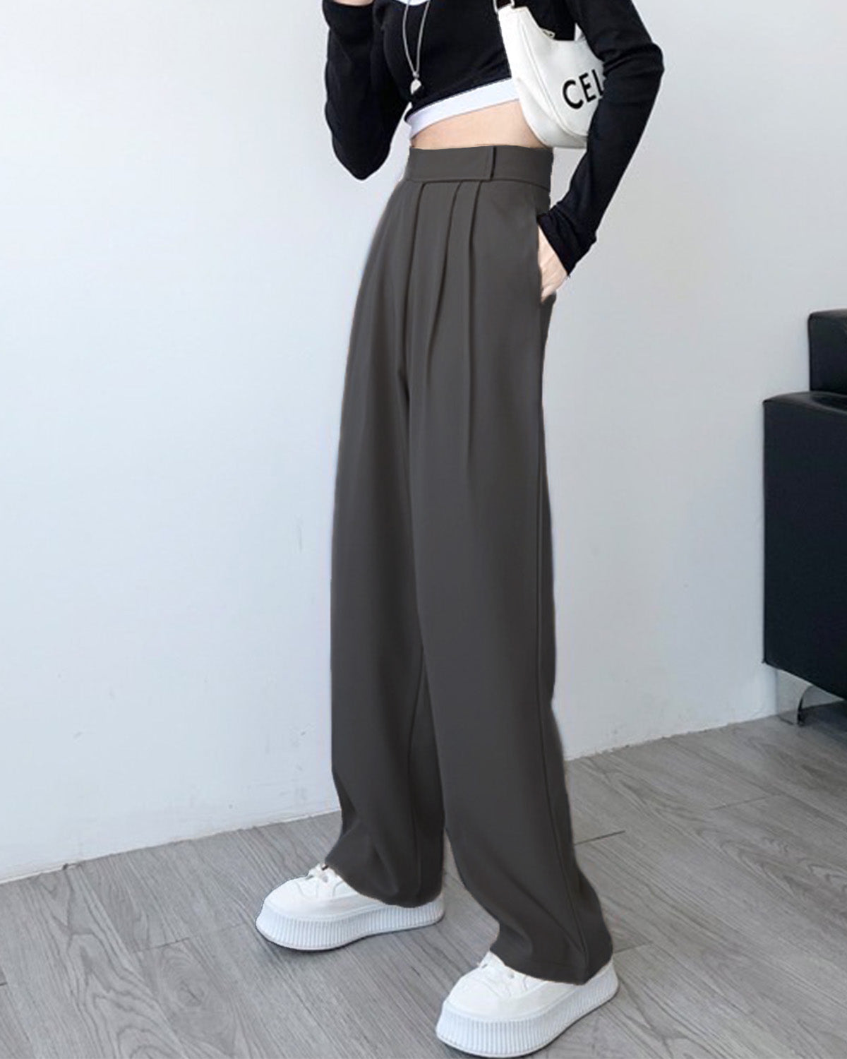 OVERLAP WAISTBAND PLEATED PANTS
