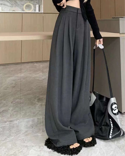 PLEATED STRAIGHT PANTS