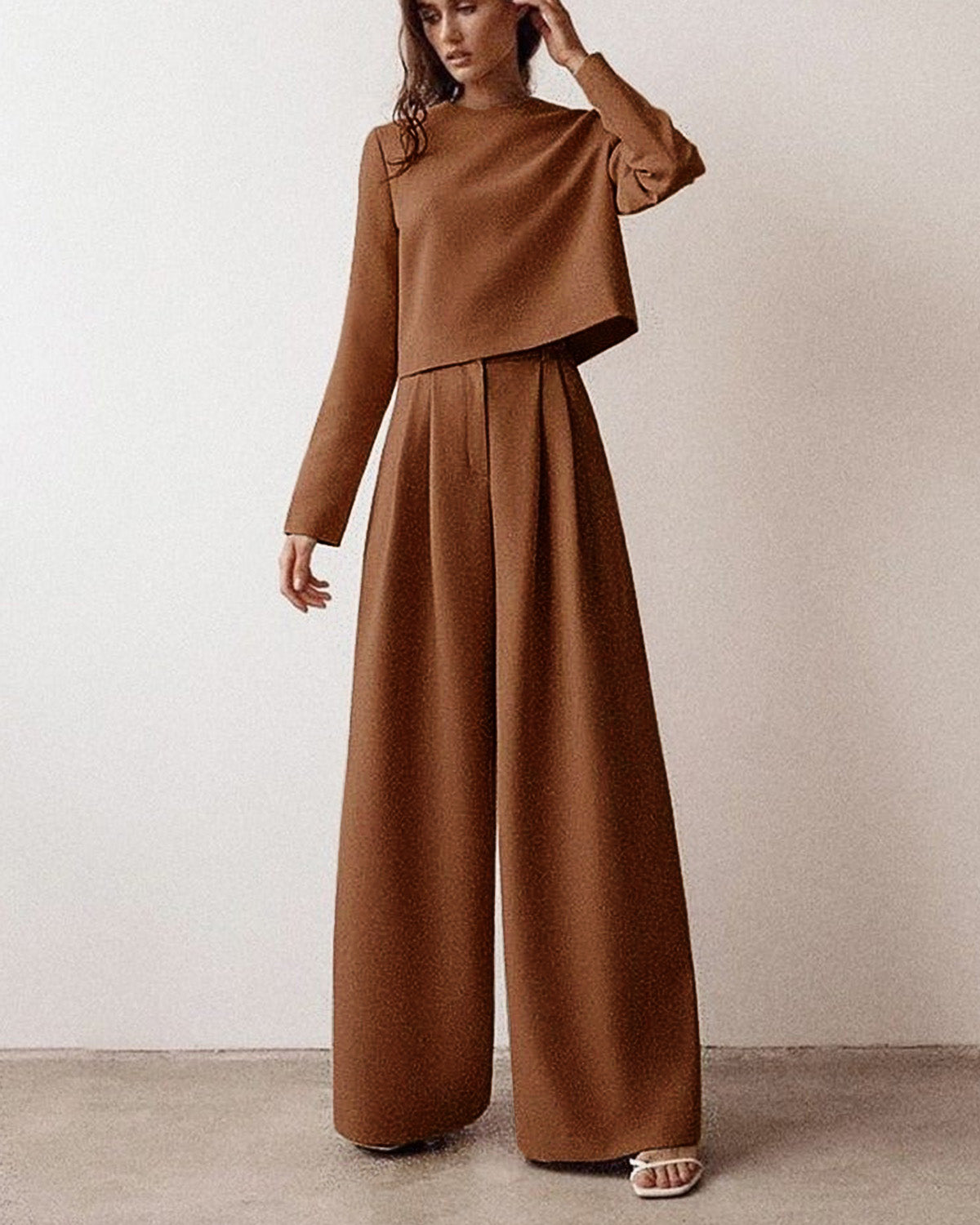 PLEATED SOLID PANTS
